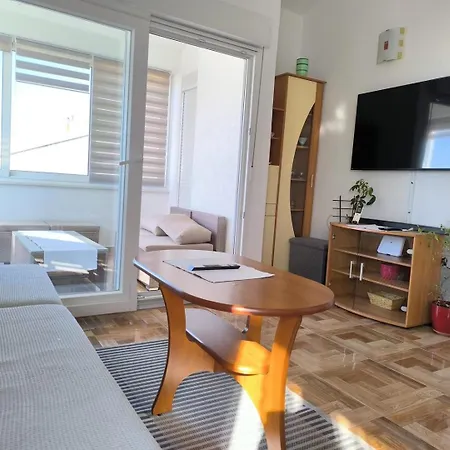 With Parking Space - 27870 Appartement