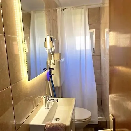 Appartement With Parking Space - 27870 Primošten